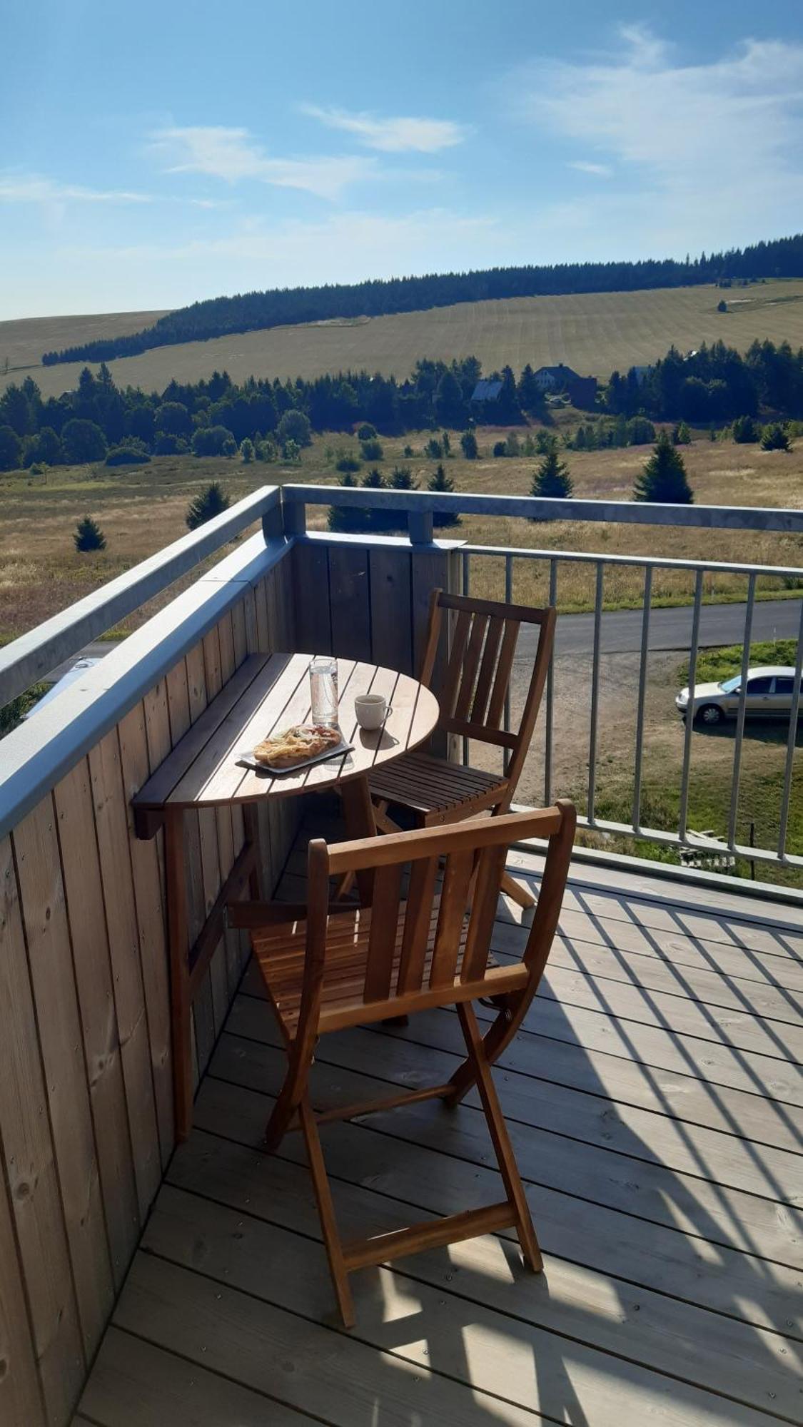 Mezonetovy Apartman Se Dvema Balkony A Vyhledem Loučná pod Klínovcem Exteriér fotografie