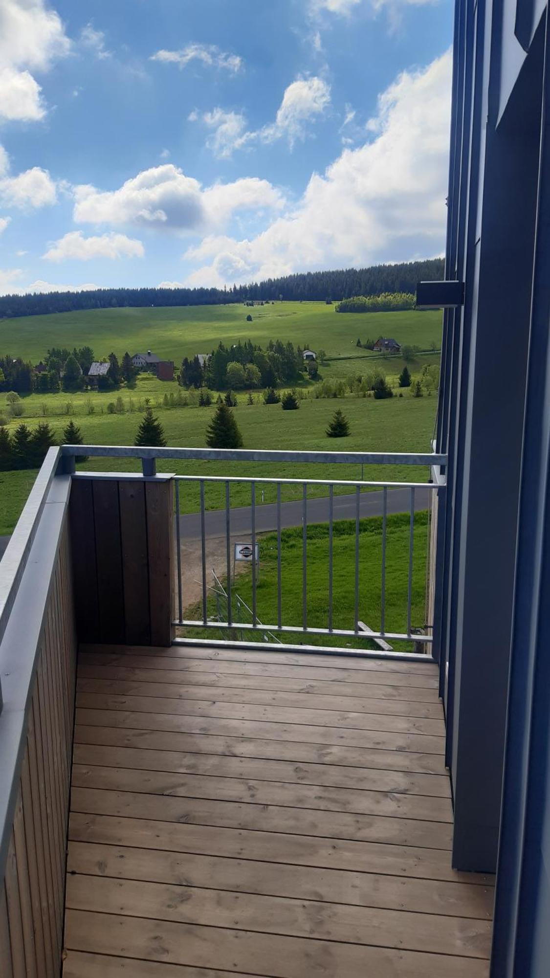 Mezonetovy Apartman Se Dvema Balkony A Vyhledem Loučná pod Klínovcem Exteriér fotografie